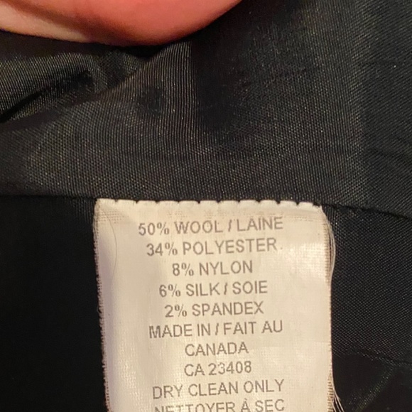 Logic Dress - EUC - Picture 10 of 10